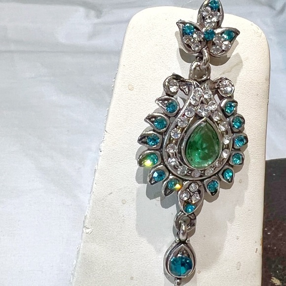 Indian Pakistani jewelry-Light sky blue and silver crystal necklace earring set - Picture 7 of 7